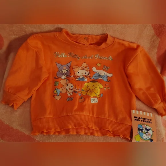 Hello Kitty Baby Outfit - Size 6-9 Months - Picture 5 of 9